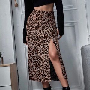 SHEIN leg slit skirt